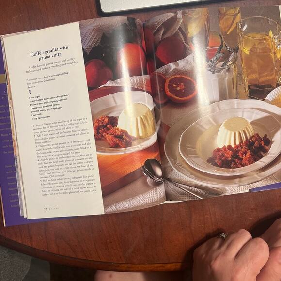 Le Cordon Blue Home Collection Brunch Cookbook with Color Photos Tasty Elegant - Picture 9 of 12